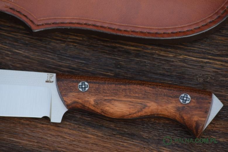 44 Nóż Obozowy "Camper" BECUT